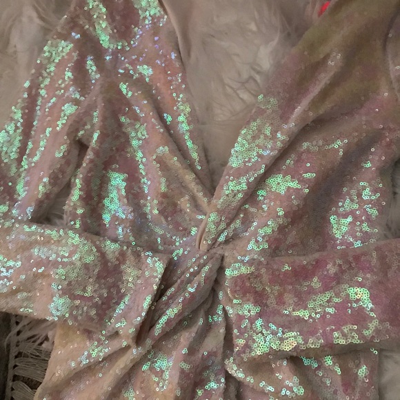 Beauty Full glam mermaid sequin dress by Xtaren - Picture 5 of 9